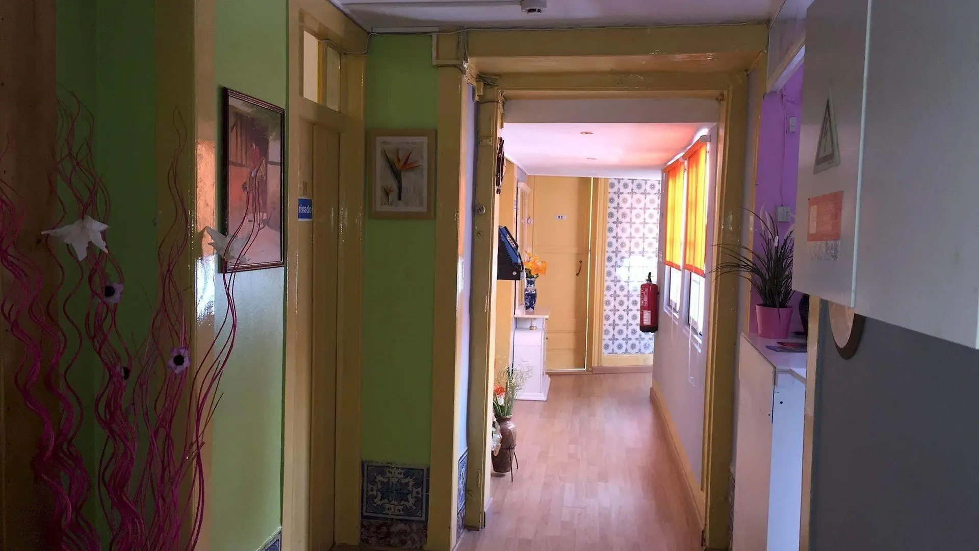 Welcome Family Guest House 3*, Лиссабон